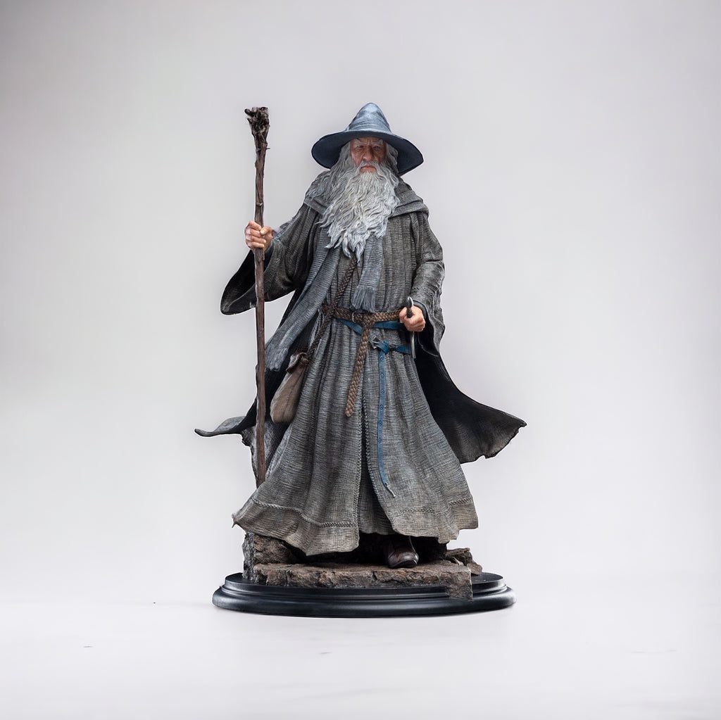 Il Signore degli Anelli: Statua 1/6 Gandalf the Grey Pilgrim (Classic Series) 36 cm