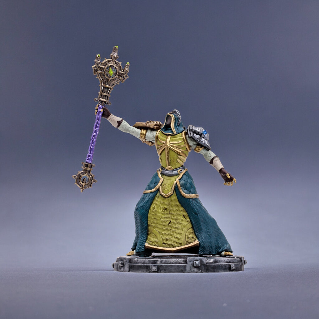 World of Warcraft: Action Figure Undead: Priest / Warlock 15 cm