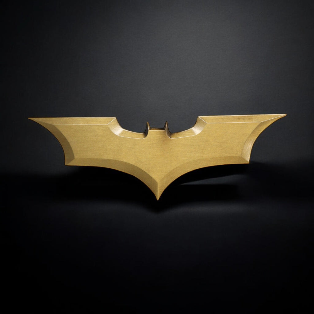 The Dark Knight: Replica Batman Batarang Limited Edition 18 cm