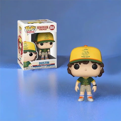 Stranger Things: POP! Figura in vinile TV Dustin (At Camp) 9 cm